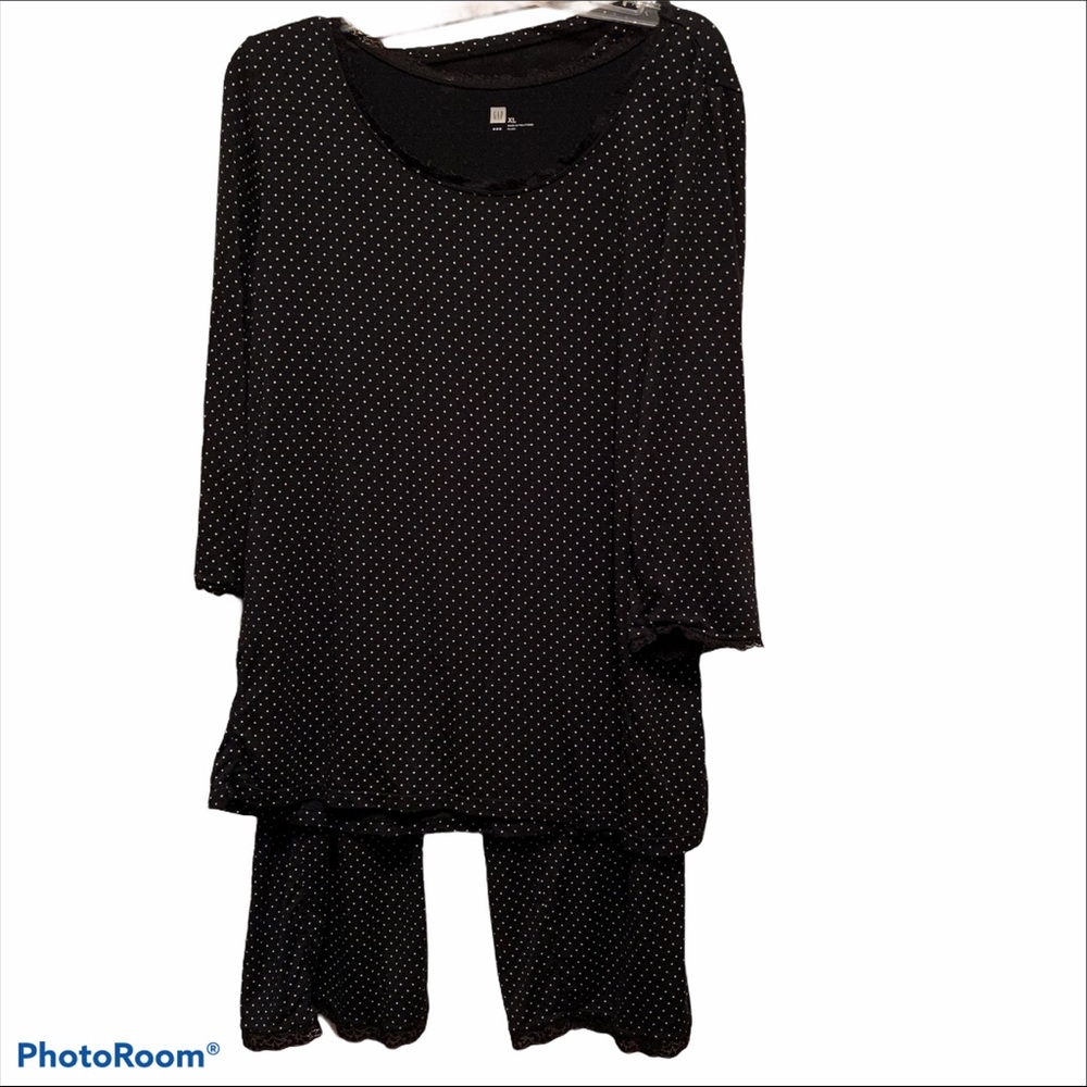 Gap black and white polka dot pajama set-XL